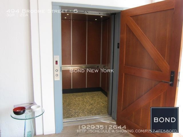 Building Photo - 494 Broome St