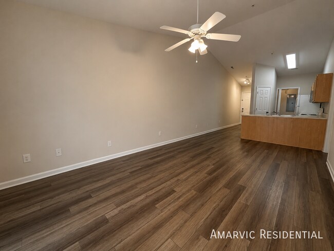 Building Photo - 1851 Trailwood Heights Ln
