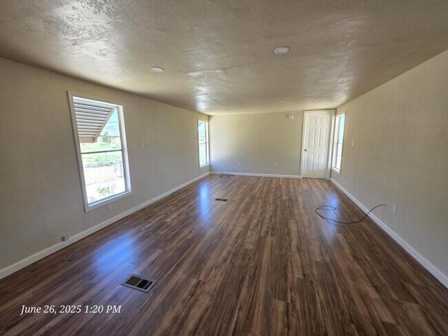 Building Photo - 3635 Bowie Rd