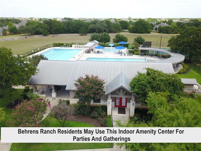 Building Photo - 2437 Arbor Dr