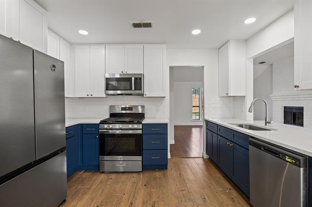 Building Photo - 7214 Aberdeen Dr