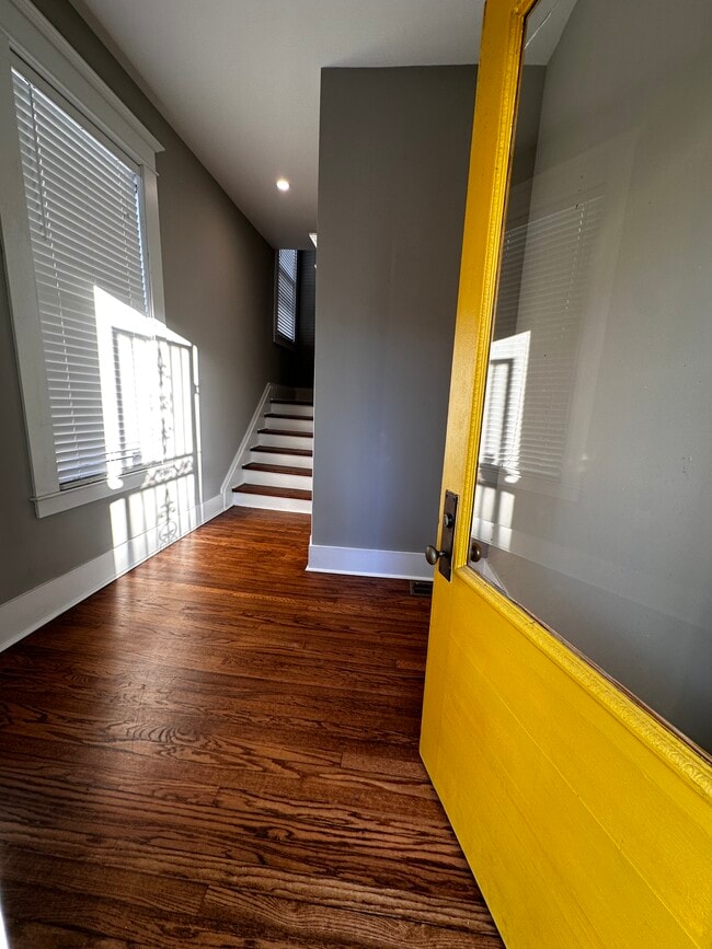 Building Photo - 226 N McNeil St