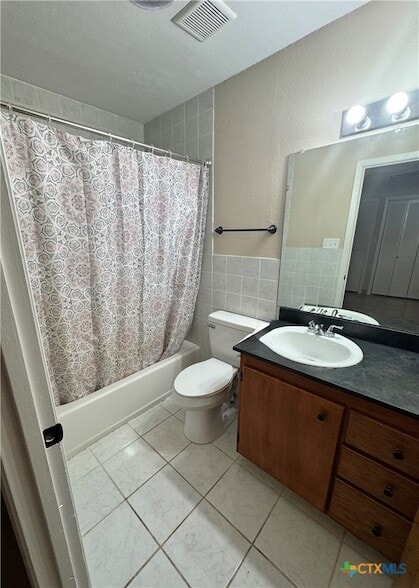 Building Photo - 414 Mariner Dr