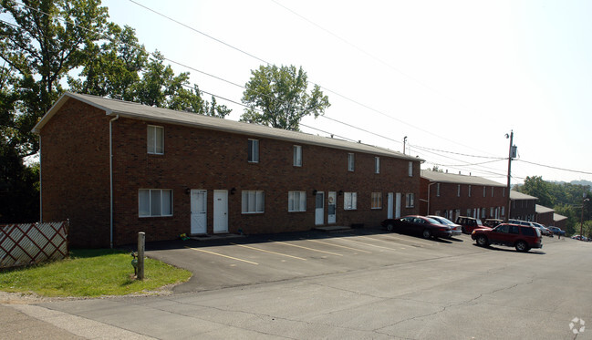 Building Photo - Oak Terrace Apartments