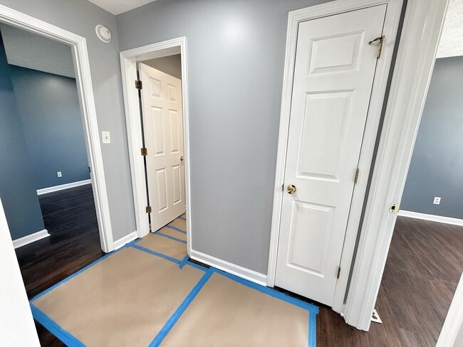 Building Photo - 1050 Wild Ivy Trail