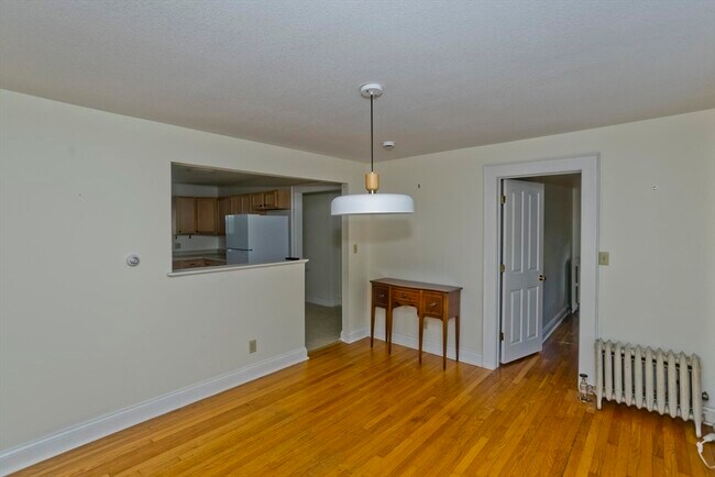 Building Photo - 57 Woods Ave
