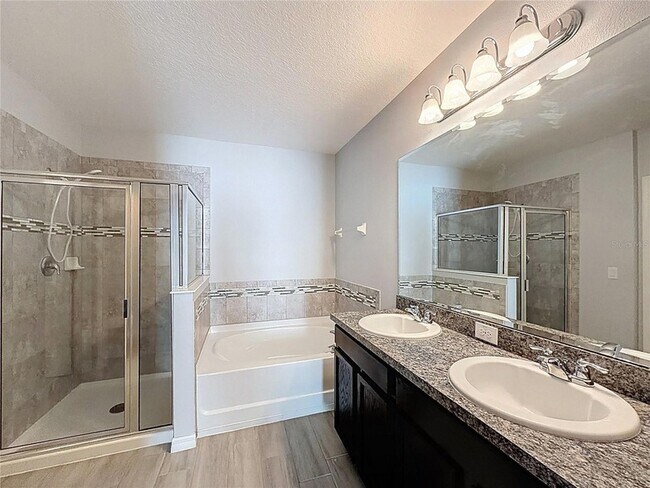 Building Photo - 469 Ogelthorpe Dr