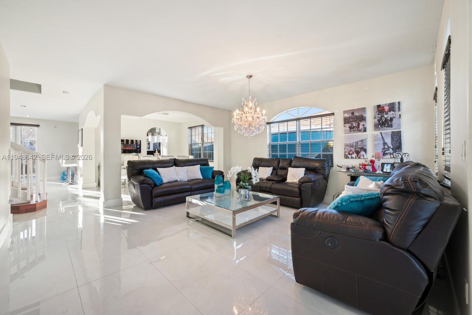 Building Photo - 1360 SW 142nd Ave