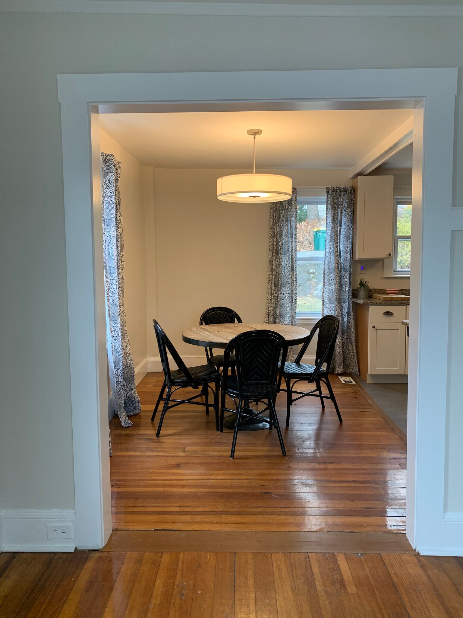 Building Photo - 62 Cedar St