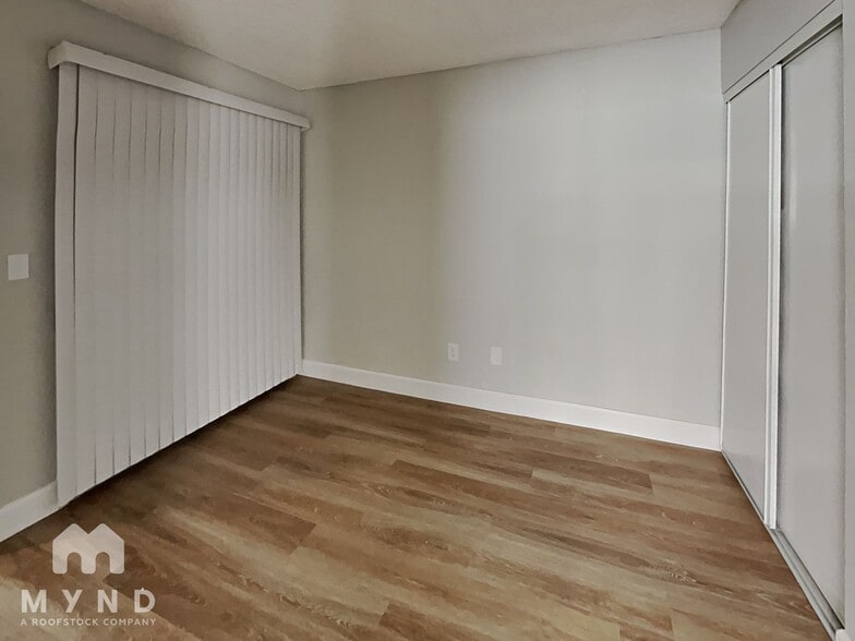 Building Photo - 6233 Don Gaspar Ave