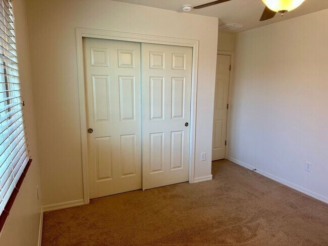 Building Photo - Stunning 2 story home in Oro Valley!!