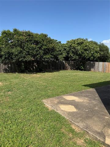 Building Photo - 1621 Falcon Dr