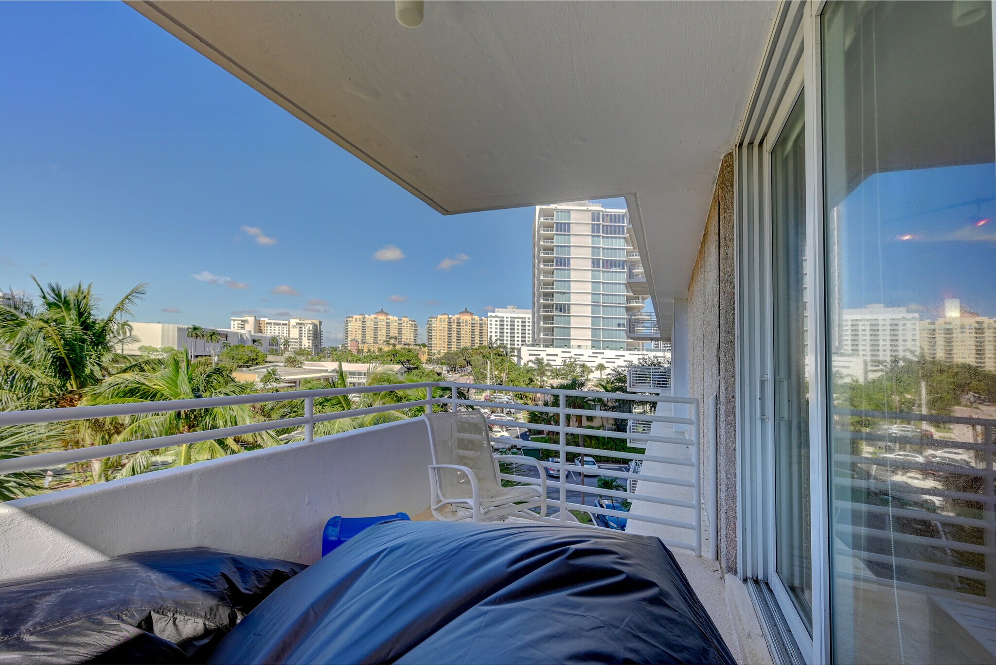 Building Photo - 888 Intracoastal Dr