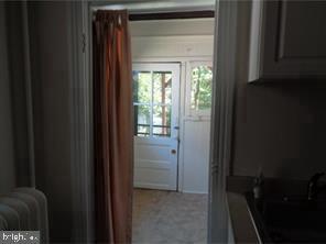 Building Photo - 14 E Madison Ave