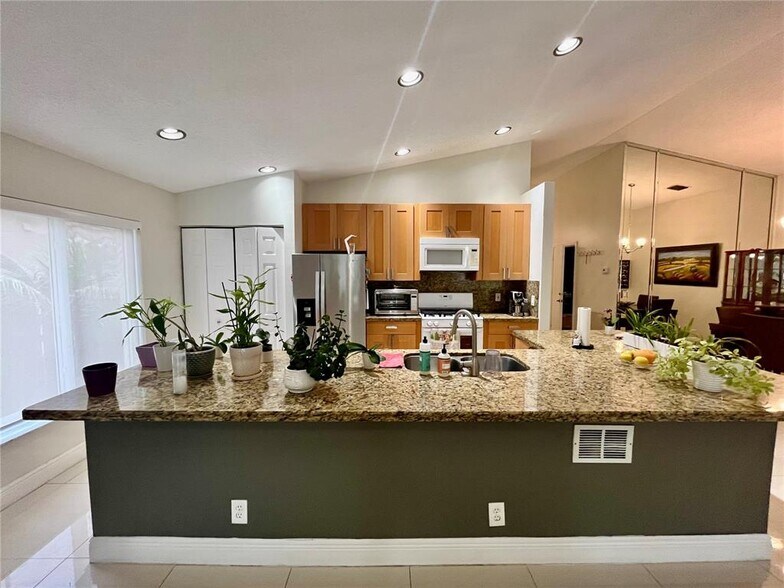 Building Photo - 13244 NW 12th St