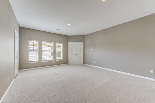 Building Photo - 3819 Rivermoss Ln