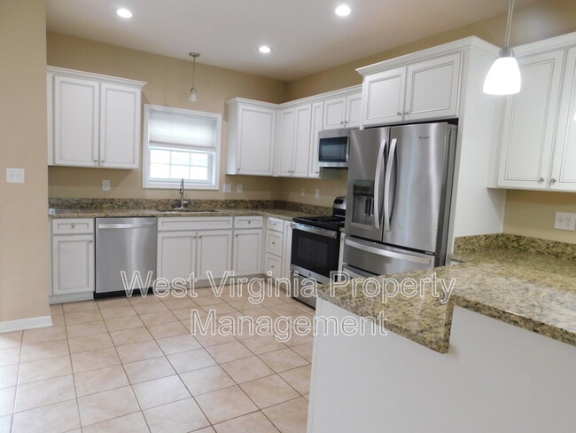 Building Photo - 198 Blackbird Village Cir