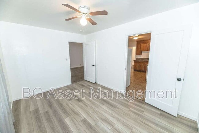 Building Photo - 1428 Monterey St