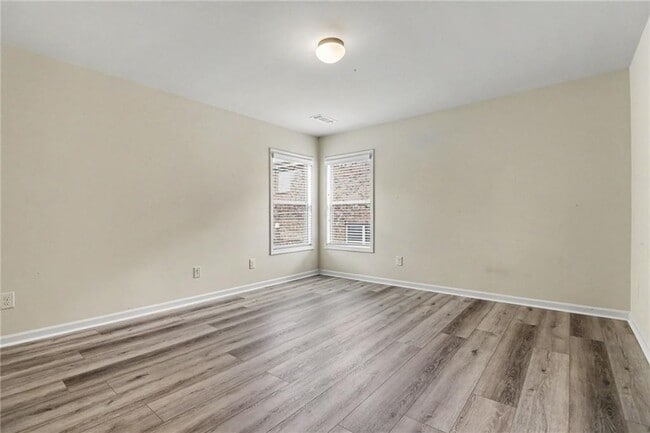 Building Photo - 550 Nichols View Way