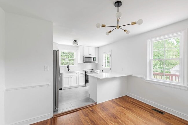 Building Photo - Great Completley renovated Cape Cod for Re...