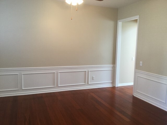 Building Photo - 5894 Crimson Oak Ct