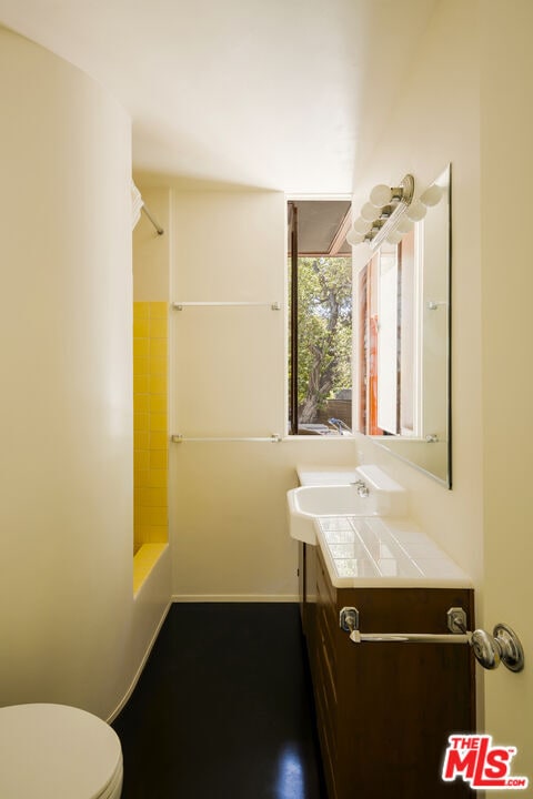 Building Photo - 541 Suncourt Terrace