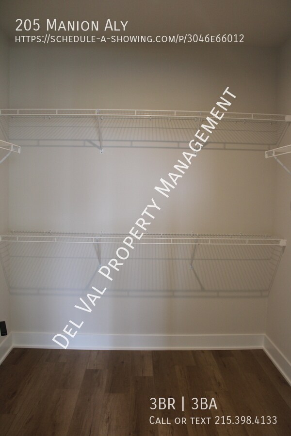 Building Photo - 205 Manion Aly