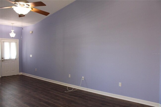 Building Photo - 9122 64th Ct E