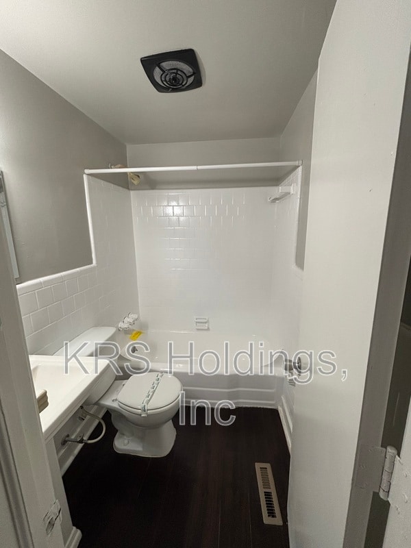 Building Photo - 5434 Remuda Dr
