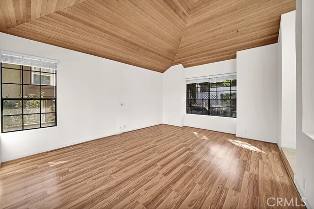 Building Photo - 18 Lucerne