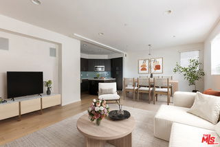 Building Photo - 11912 Laurelwood Dr