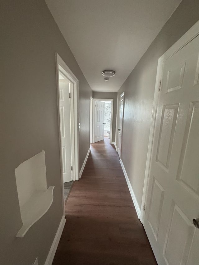 Building Photo - 1665 Anita Pl