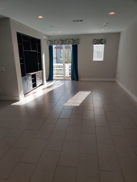 Building Photo - 17095 Saint Cecilia Ln