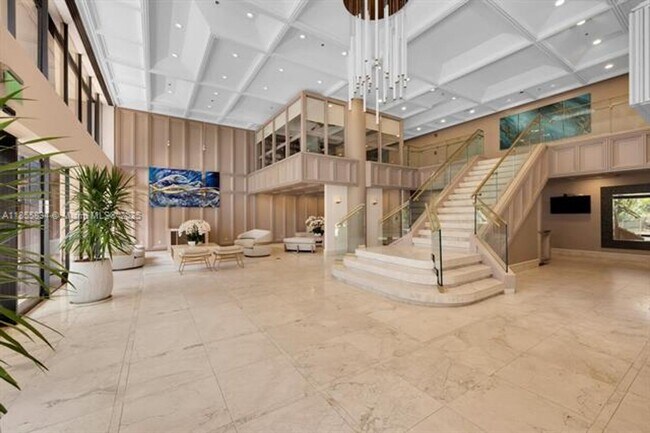 Building Photo - 251 Crandon Blvd