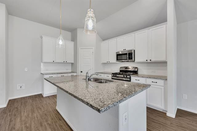 Building Photo - 7161 Red Twig Trl