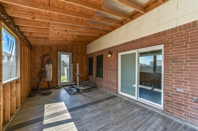 Building Photo - 3818 Brook Garden Ln