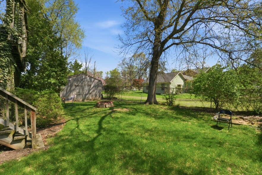 Building Photo - 8817 Patricia Ct