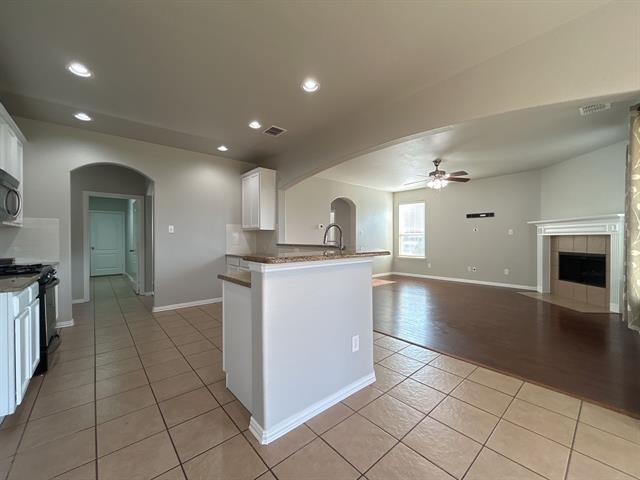 Building Photo - 417 Perkins Dr