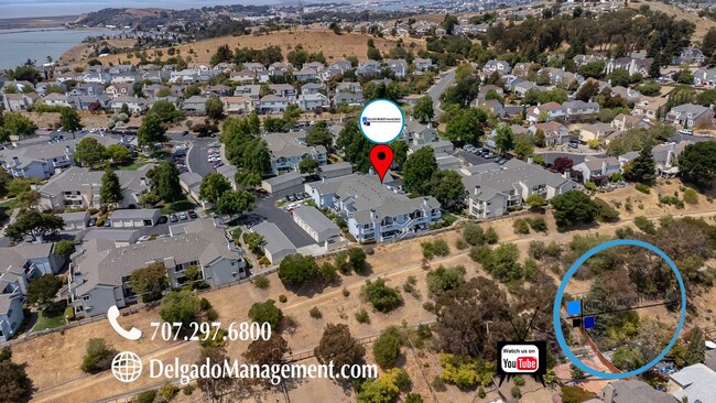 Building Photo - Glen Cove Condo along Carquinez Strait