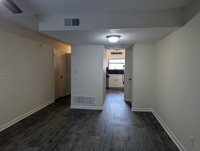 Building Photo - 3846 Moran Way