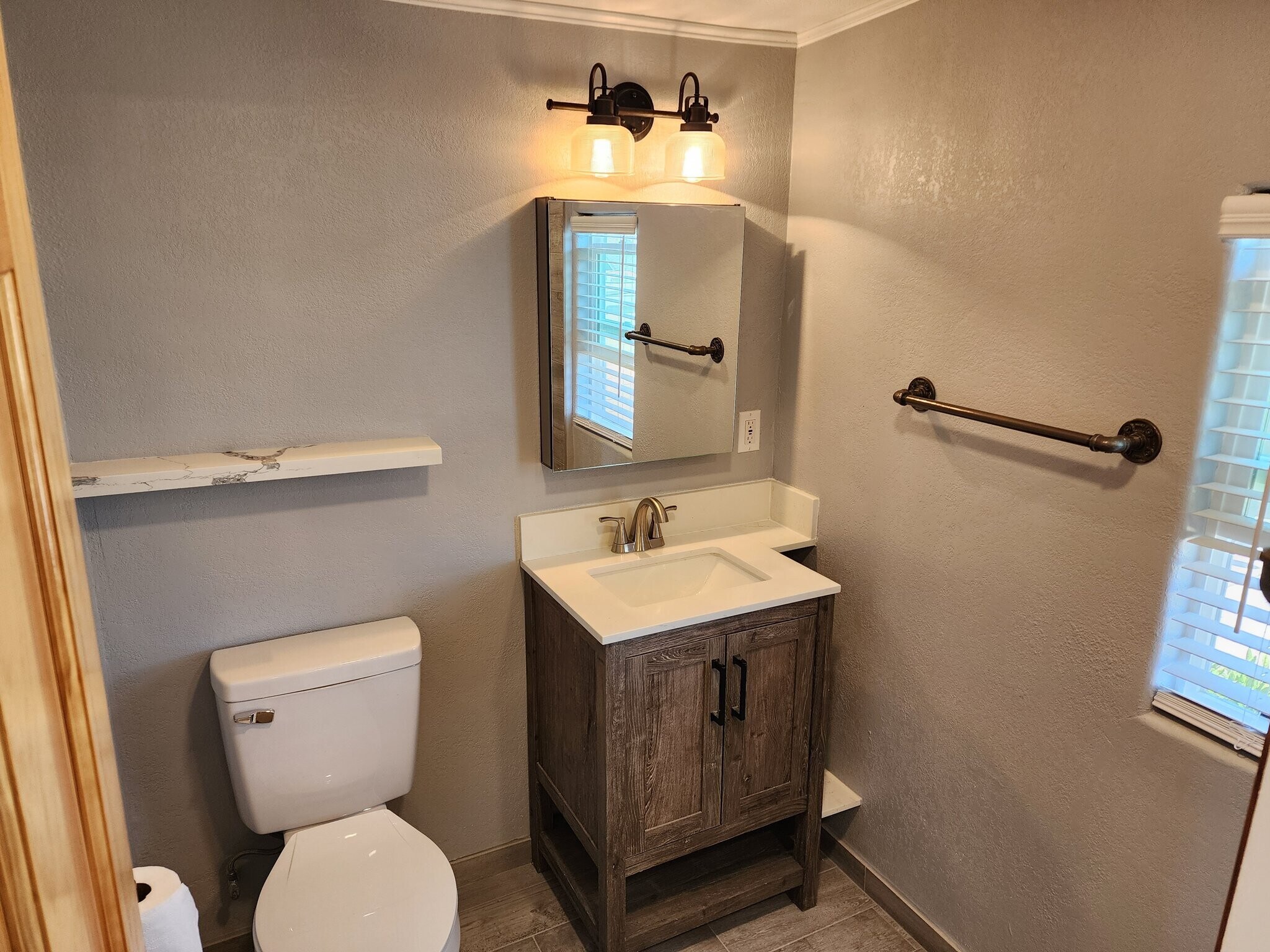 Building Photo - 3684 43rd St