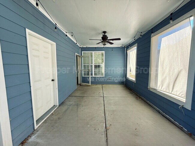 Building Photo - 2843 Sweetleaf Ln