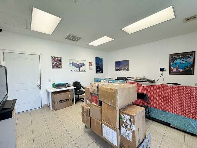 Building Photo - 12317 Bellaire Blvd
