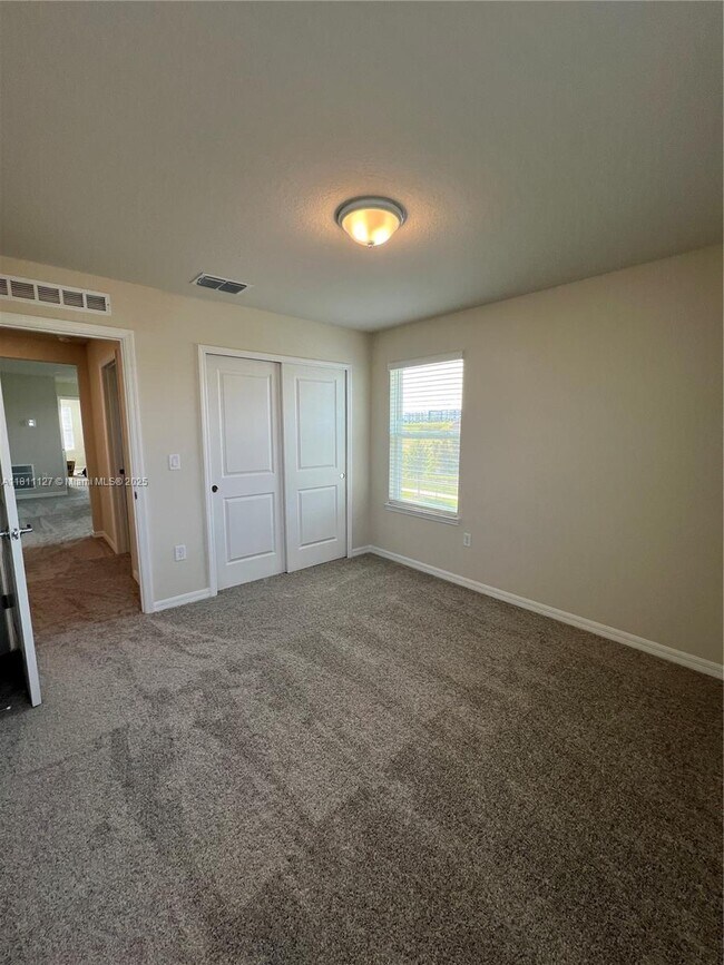 Building Photo - 16414 Grey Pne Dr