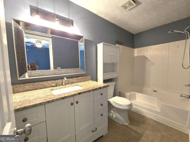 Building Photo - 117 Davis Mill Ct