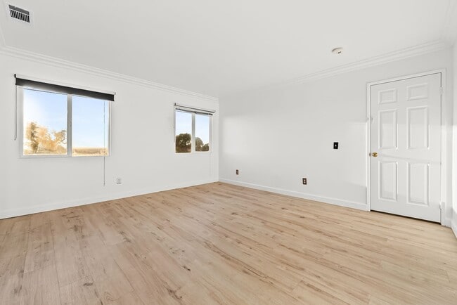 Building Photo - 1564 Clanton Pl