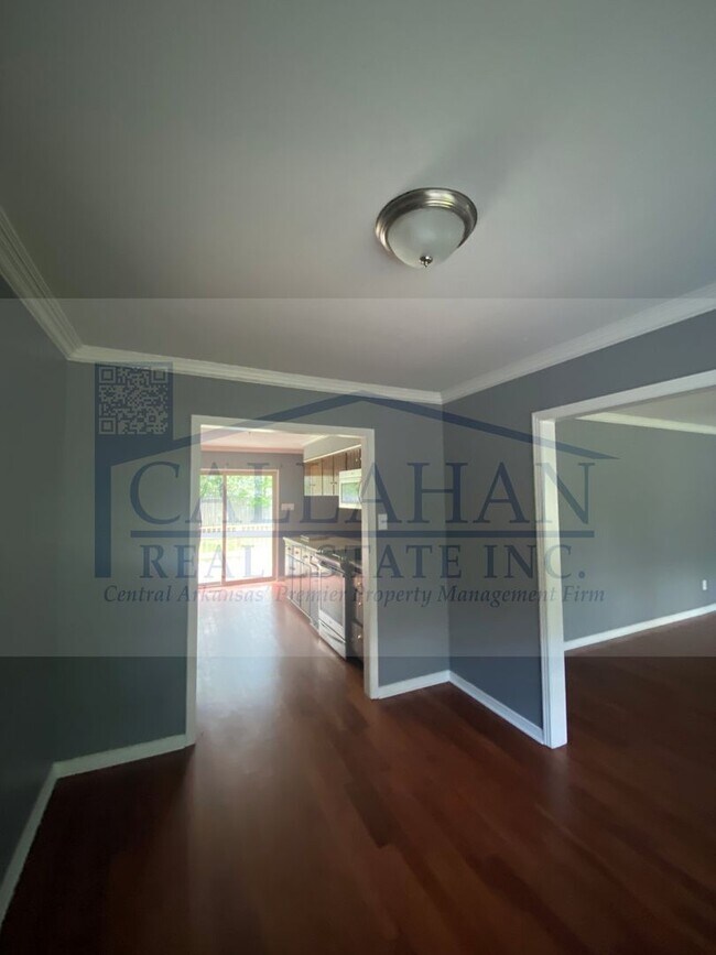 Building Photo - Jacksonville Foxwood Home