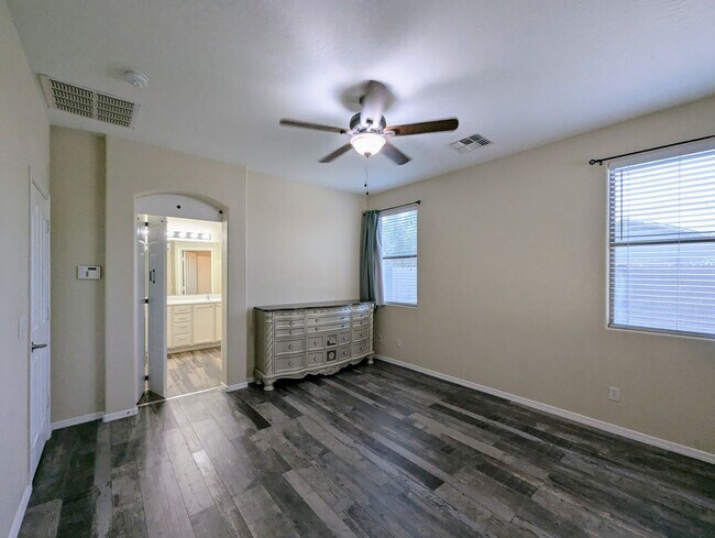 Building Photo - 16635 N 169th Ave