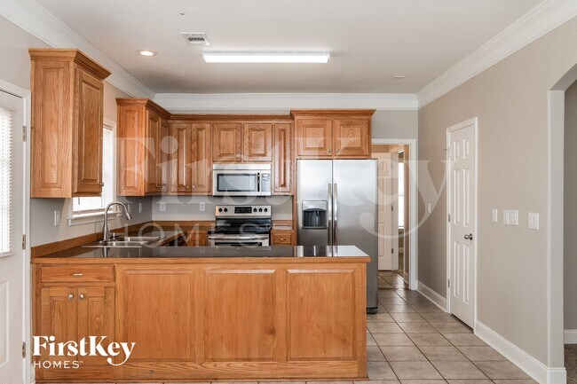 Building Photo - 2231 Whetstone Dr