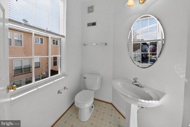 Building Photo - 1700 Peach Blossom Ct